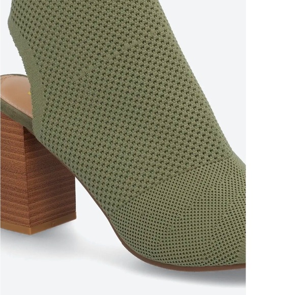 NWT MIA Stitch Fix Olive Peep-Toe Block Heel Shoes - Picture 3 of 5